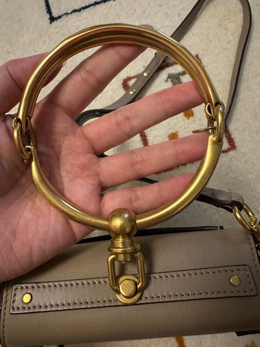 【CHLOE】 ブレスレットスモールショルダーバッグ☆送料関税込み Chloe クロエ ショルダーバッグ ナイル スモール ブレスレット