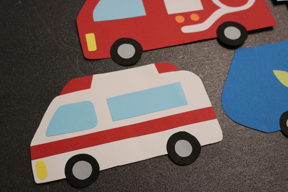 Paypayフリマ 壁面飾り 幼稚園 保育園 はたらく車 お仕事 7種 パトカー 消防車 一年中 Paypayフリマ 壁面飾り 幼稚園 保育園 はたらく車 お仕事 7種 パトカー 消防車 一年中