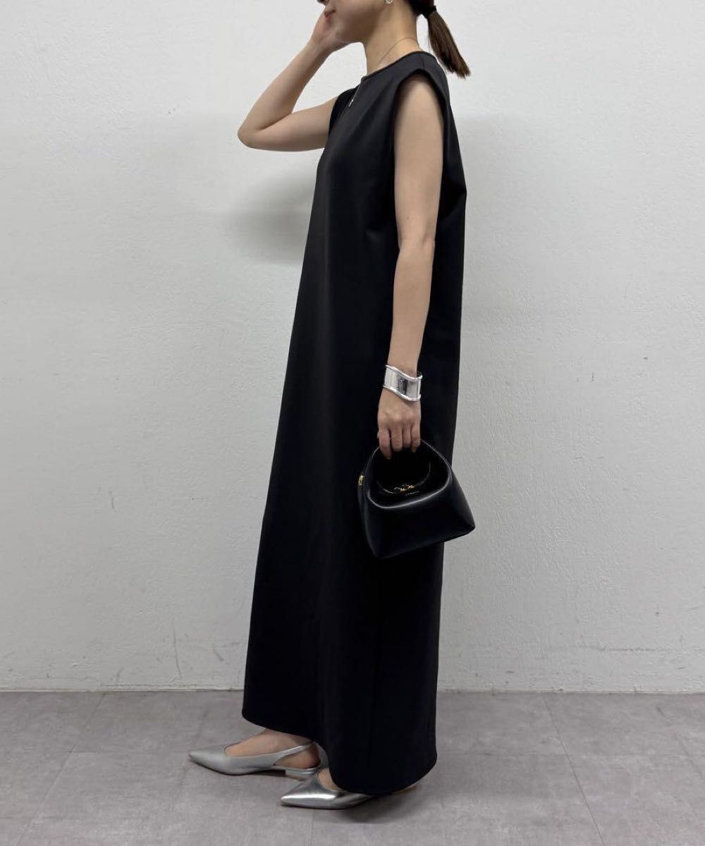 新品 Loungedress ライトポンチワンピース ラウンジドレス 黒 M 新品 Loungedress ライトポンチワンピース ラウンジドレス