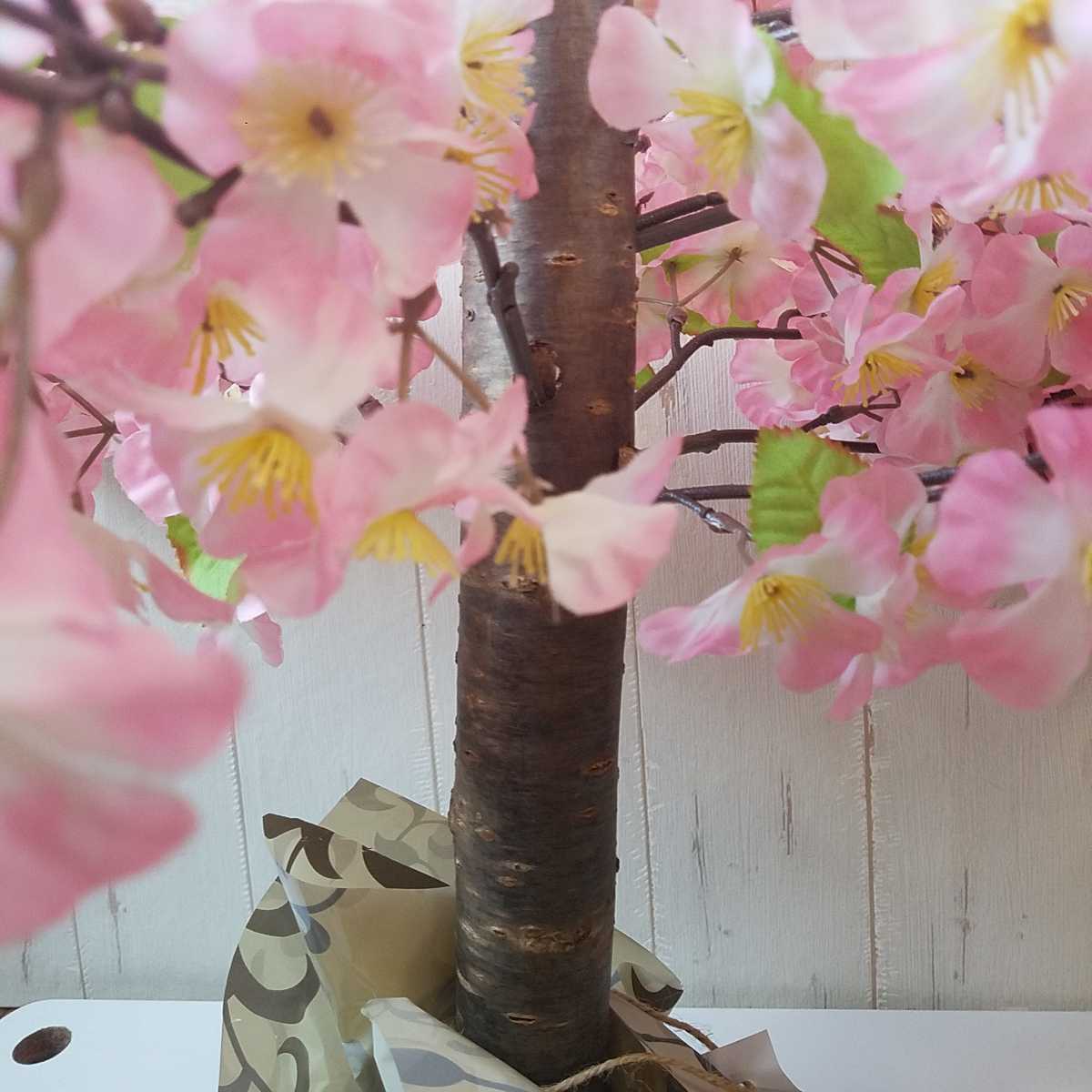 造花桜の木！オブジェ！高さ約65～70センチ！送料込み！ラスト商品！