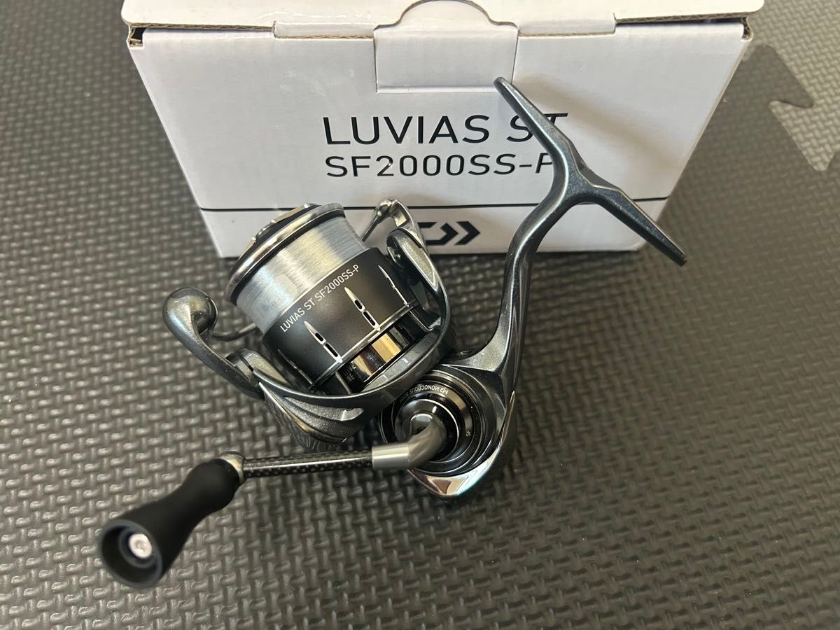 ダイワ◇24 ルビアス SF 2000SS-PとSLPワークスハンドルリブレノブ DAIWA】24ルビアスST SF 2000SS-P + JACKALカスタムハンドル