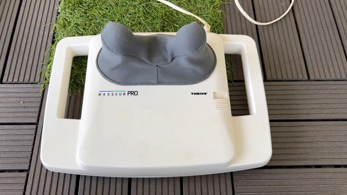 THRIVE スライヴ MASSEUR PRO マッサープロ MD05 マッサージ器 健康器具