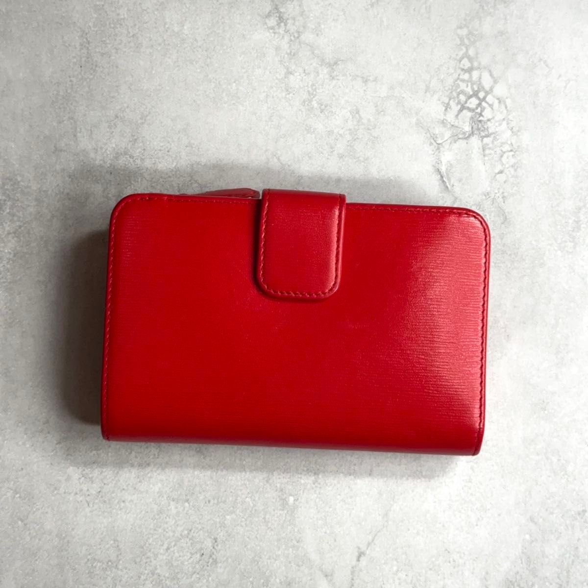 国内直営 **PRADA** レザー二つ折り 財布 コンパクトウォレット 美品】 PRADA プラダ / Lジップコンパクトウォレット 二つ折り