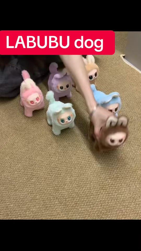 新品 Labubu 犬 歌うぬいぐるみ ピンク