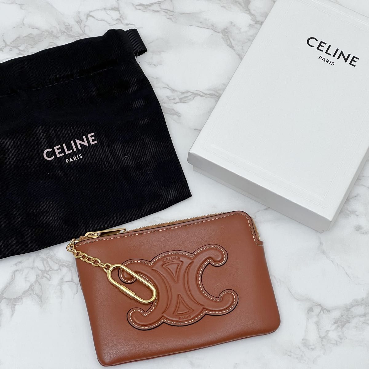 コンパクトポーチ【CELINE】キュイル トリオンフ/ヌバックカーフ セリーヌ タン コイン&カードポーチ キュイル トリオンフ 現行