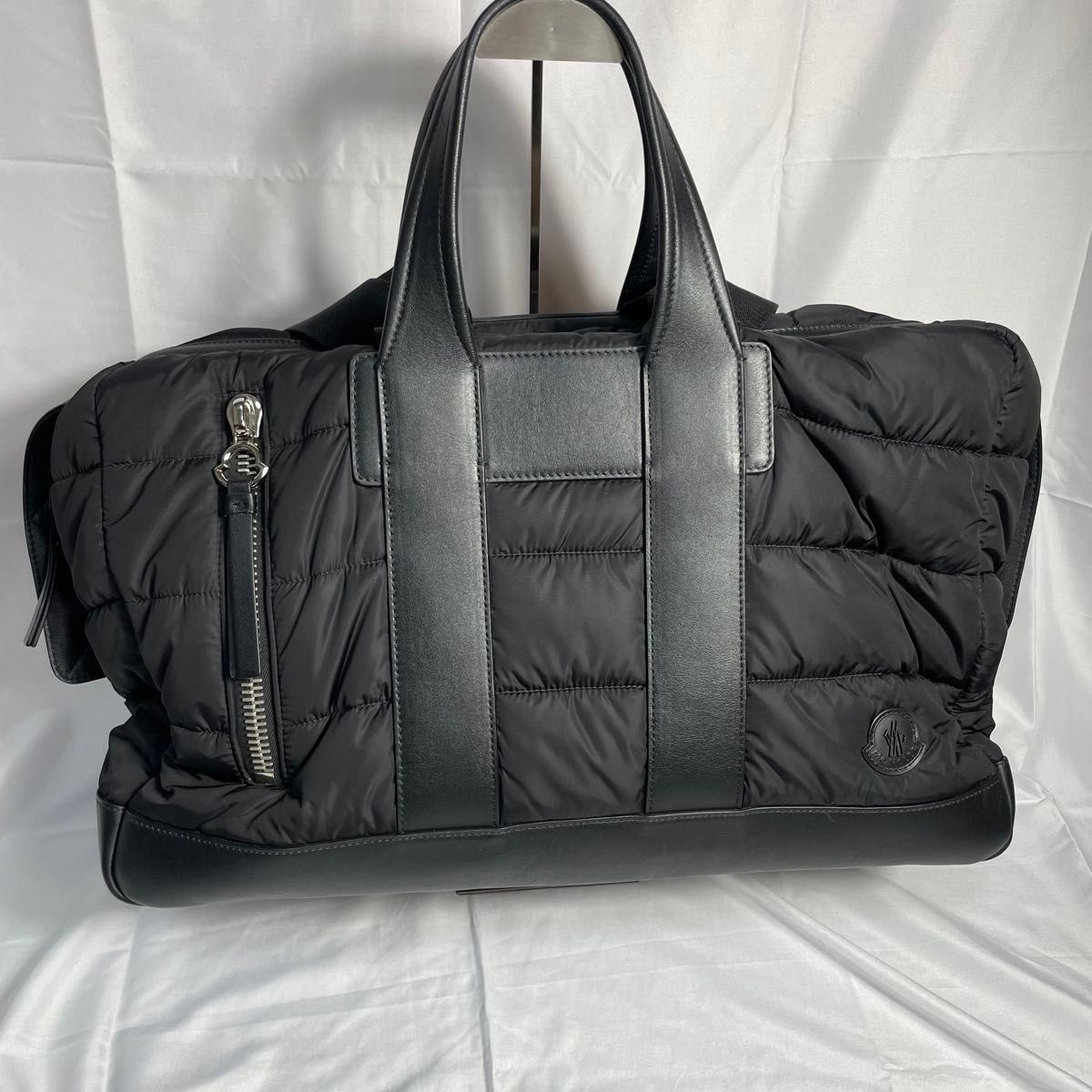 ☆VIP価格☆ MONCLER ボストンバッグ MONCLER ボストンバッグ ブラック 未使用|Yahoo!フリマ(旧