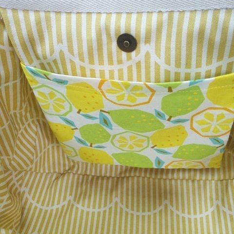 ハンドメイド　レモンのグラニーバッグ　
