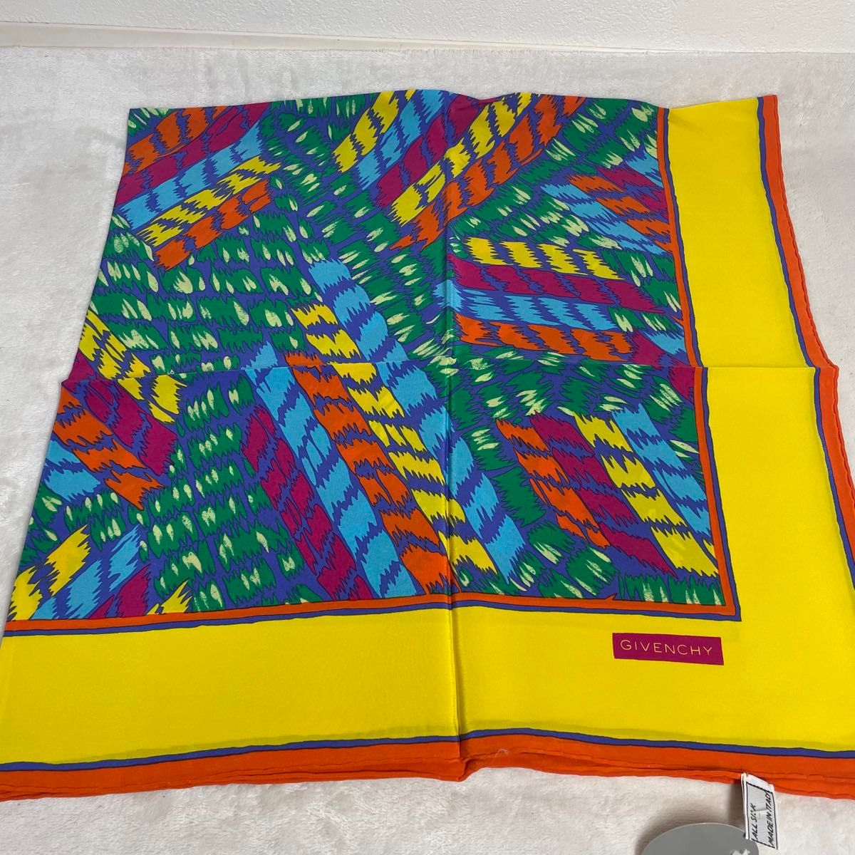 新品 ジバンシィ スカーフ ストール silk100% 参考価格 51980円 ジバンシィ 大判 シルク100 シルク ストール スカーフ|Yahoo