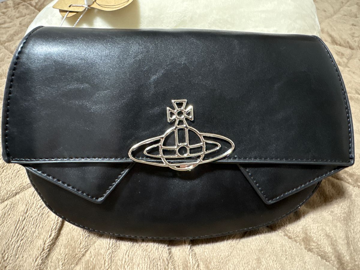 VIVIENNE WESTWOOD メタリックレザーショルダーバッグ Vivienne Westwood レザー ショルダーバッグ|Yahoo!フリマ(旧