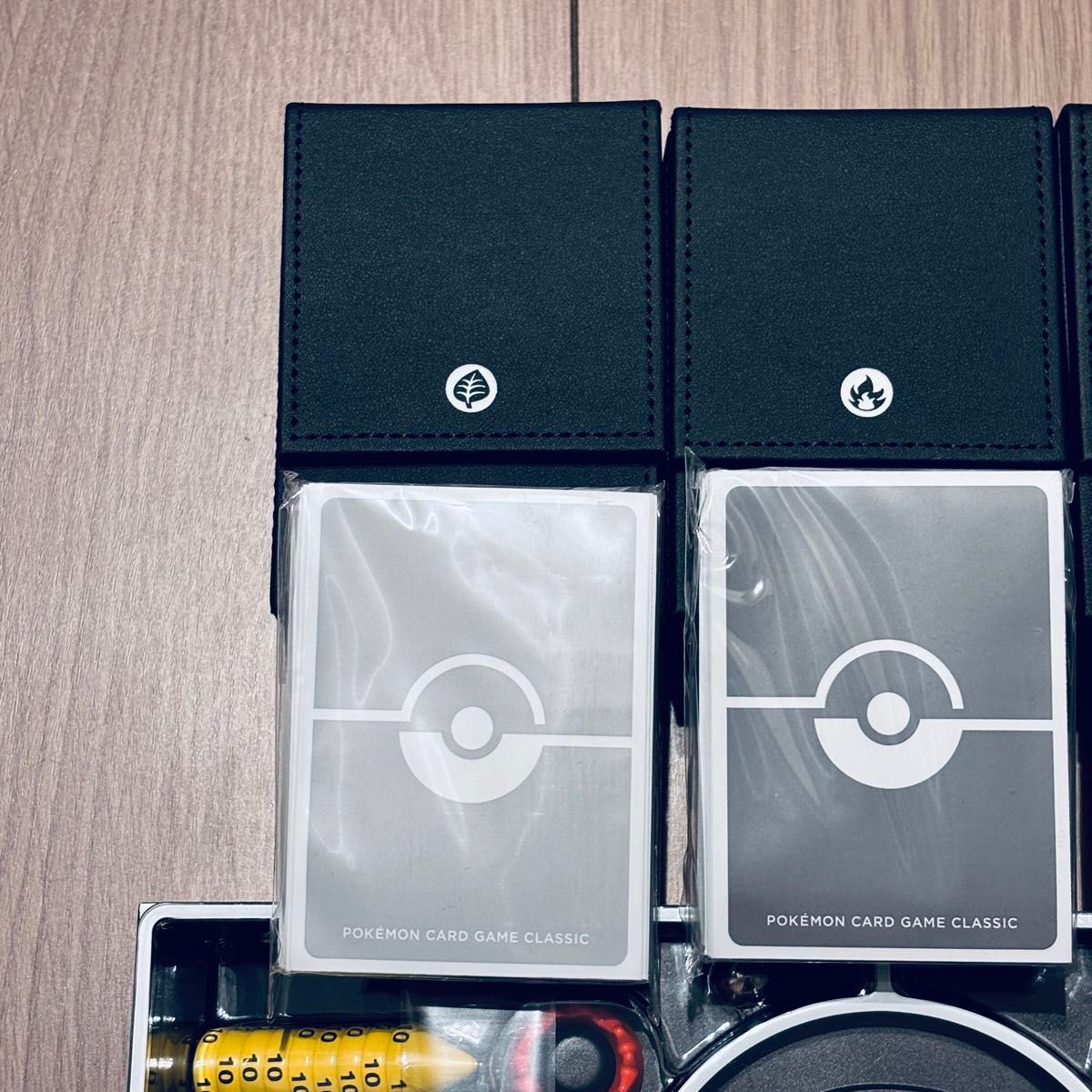 新品未使用品 ポケモンカードゲームClassic サプライ デッキケース12個 親御様向け】ポケモンカード クラシック サプライ スリーブ