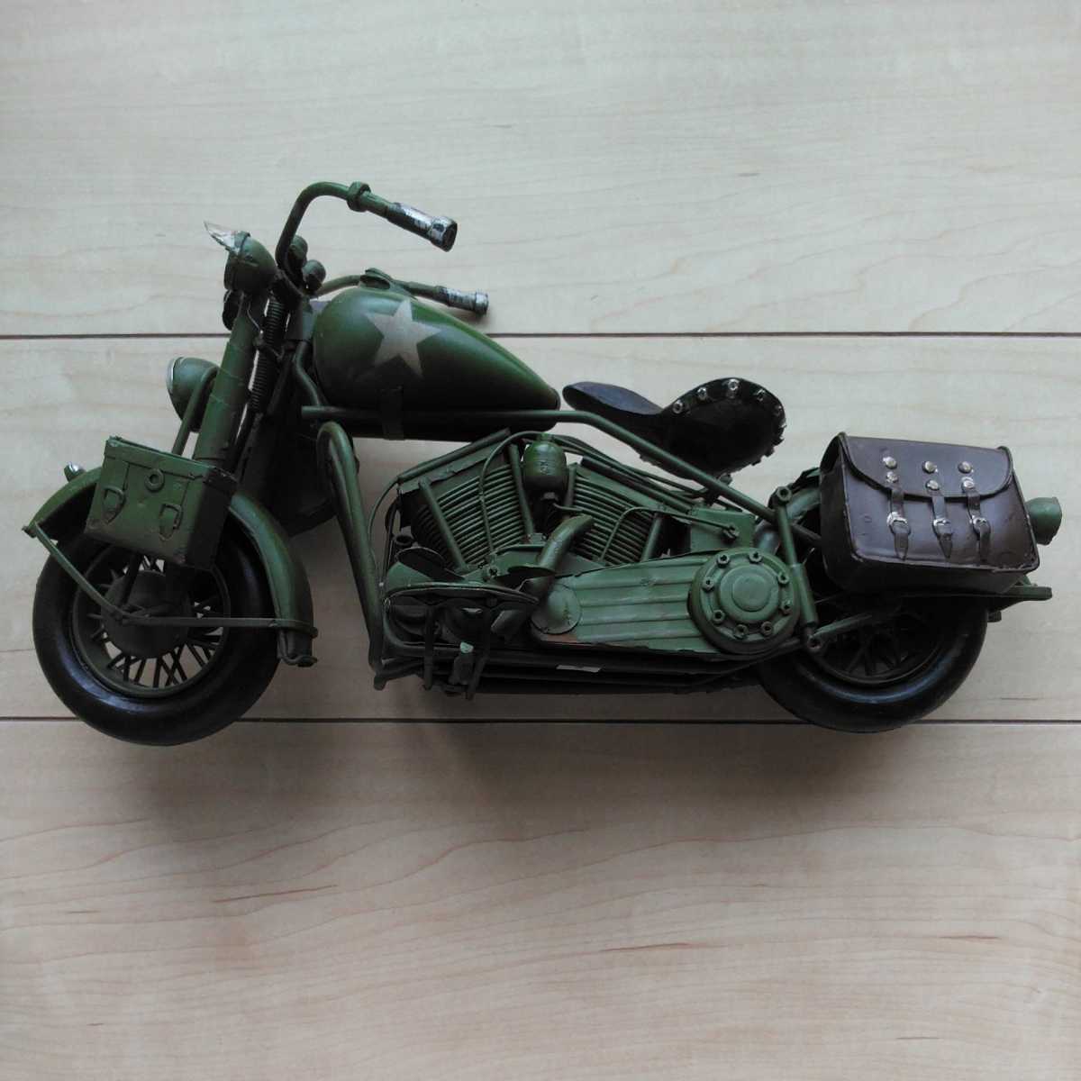 割引発見 □『金属製草色・燃料Tank☆Markの軍用Bikeの置物』1台。全長36 その他