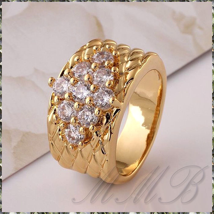 [RING] YELLOW GOLD PLATED ダイヤ カット デザイン 9 クリスタルCZ 12mm ワイド ゴールド リング 16号 【送料無料】_画像1