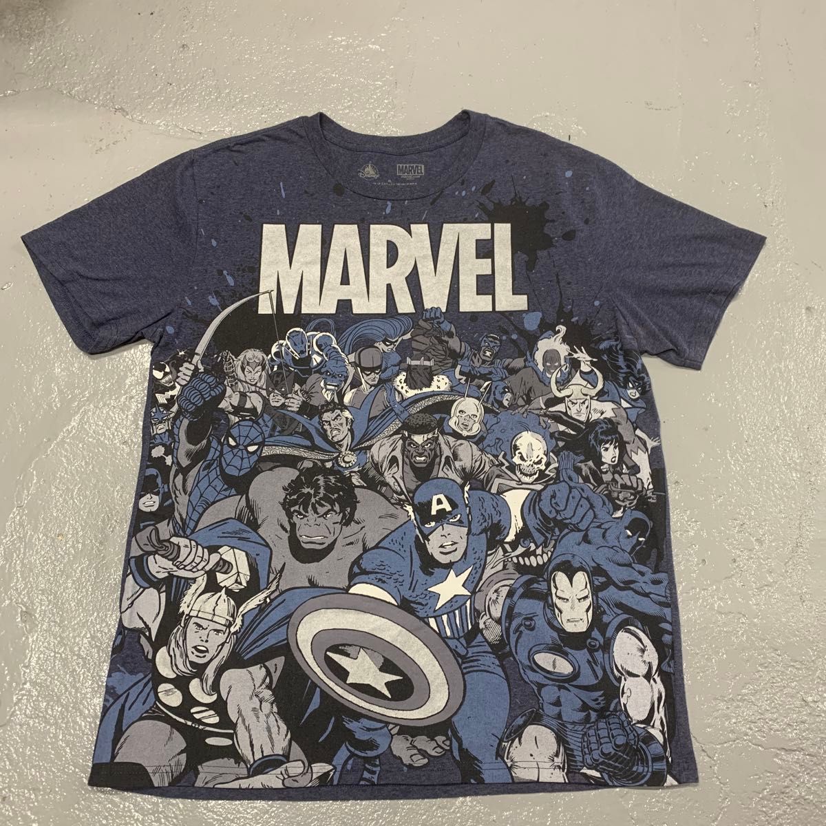 MARVEL スーパーヒーロー Tシャツ Lサイズ ダークグレー 激レア ヒーロー大集合 XLサイズ MARVEL マーベル Tシャツ