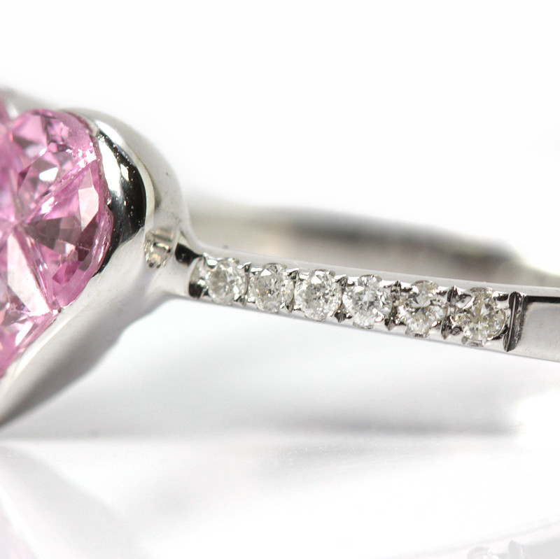 K18WG 天然 ピンクサファイア ハート リング 1.00/0.10ct 18金