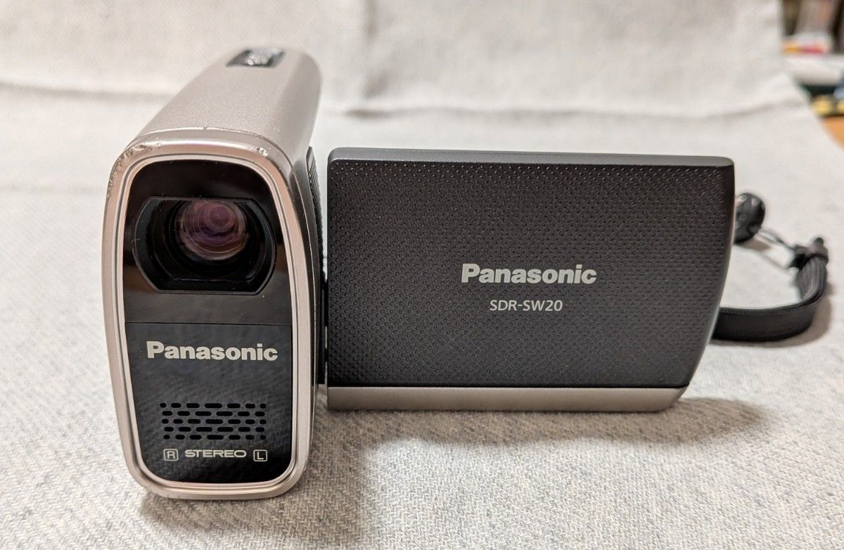 Panasonic SDR-SW20 ビデオカメラ 本体⭐︎最終値下げ Panasonic SDR-SW20 ビデオカメラ 防水 SDカード|Yahoo!フリマ