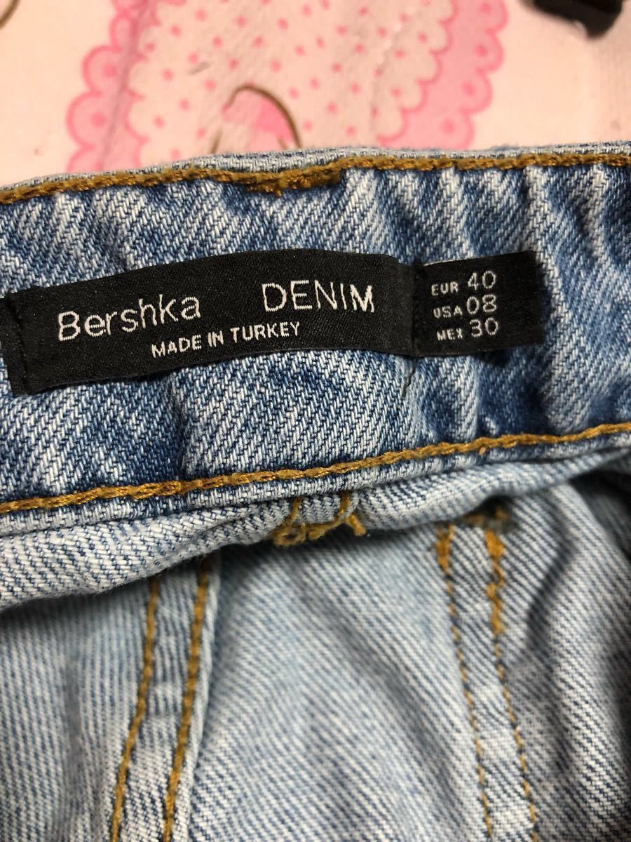 ダメージ  パンツ ベルシュカ デニム レディース  ジーパン bershka