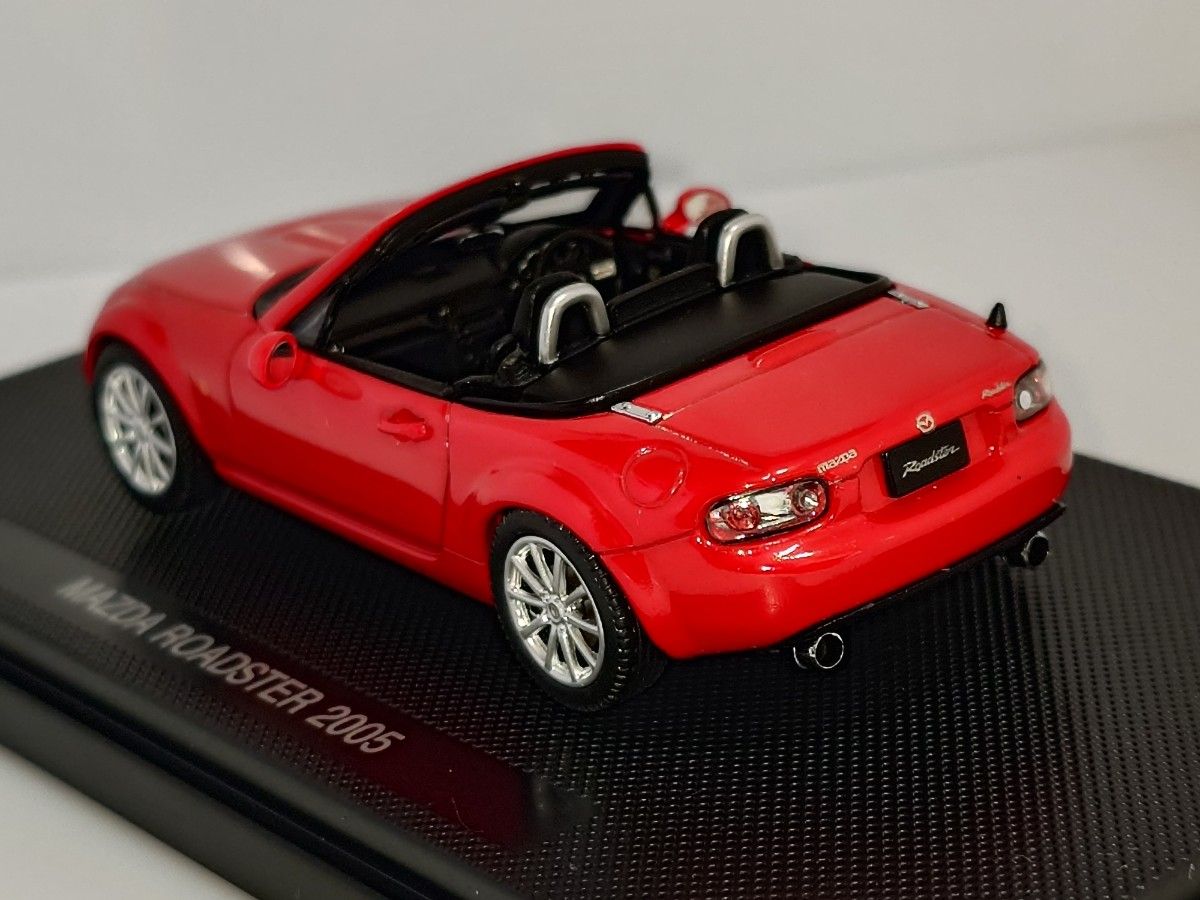 MX-5 NCロードスター赤 ミニカー1/43 MX-5 NCロードスター赤 ミニカー1/43 1:43 Mazda Roadster NC MX