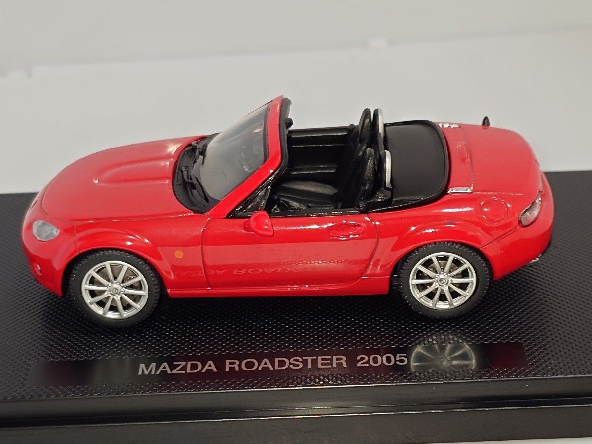 エブロ マツダ NCロードスター トゥルーレッド 1/43 ミニカー エブロ マツダ NCロードスター トゥルーレッド 1/43 ミニカー