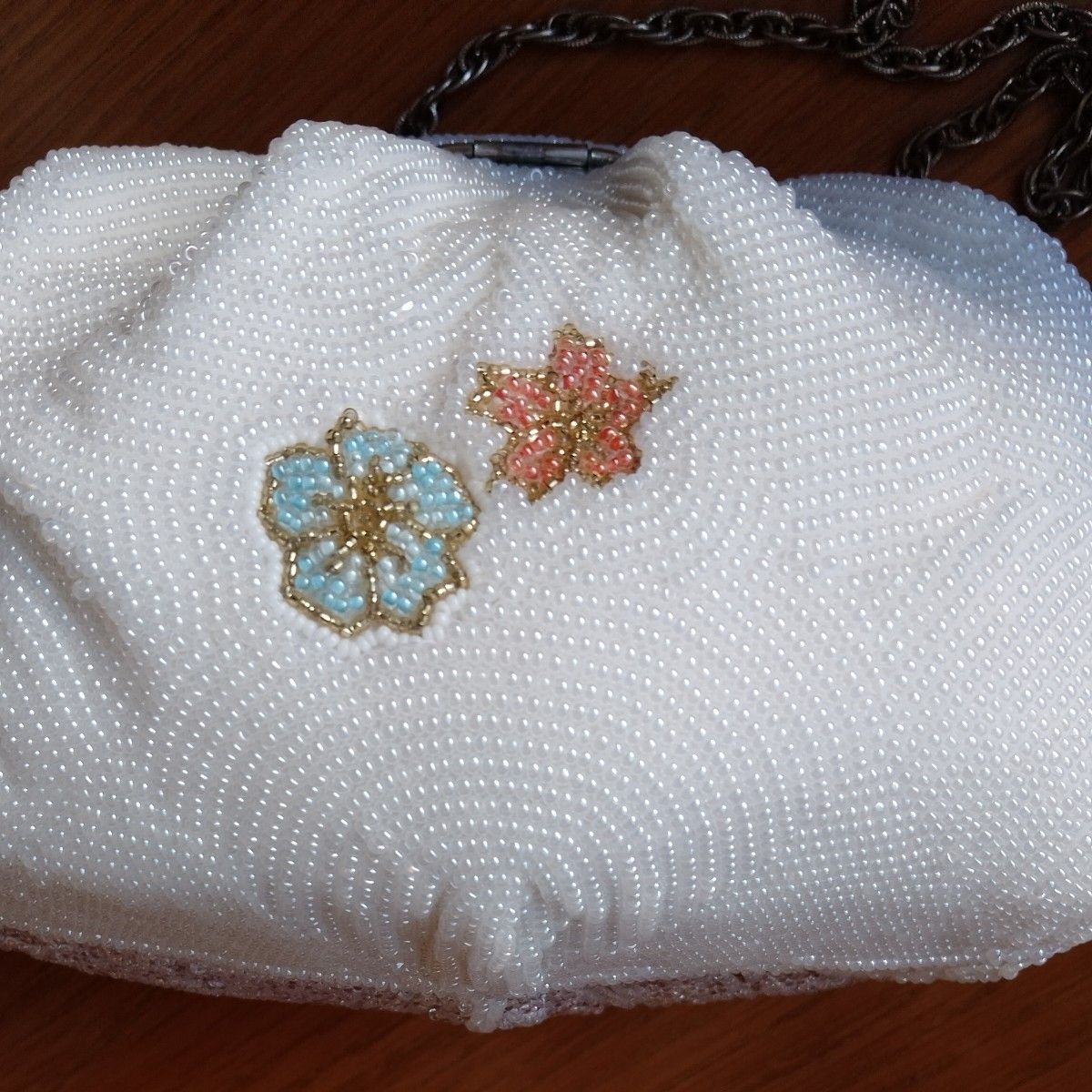 【新品】東京イギン ビーズバッグ ハンドバッグ 総ビーズ刺繍 希少 パーティー レア 新品 豪華 総ビーズ刺繍 パーティーバッグ|Yahoo!フリマ