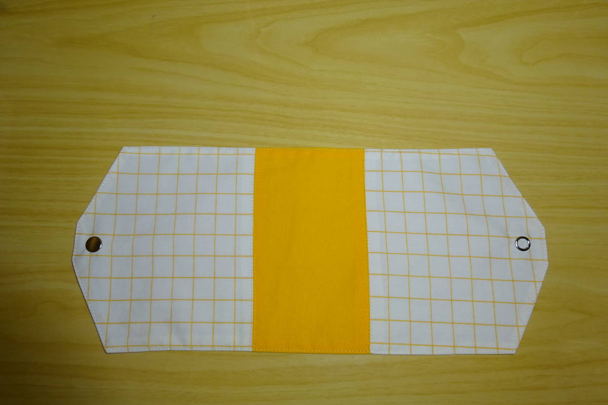  mask case 15×15. white yellow check mask inserting Flat type temporary put hand made robust 