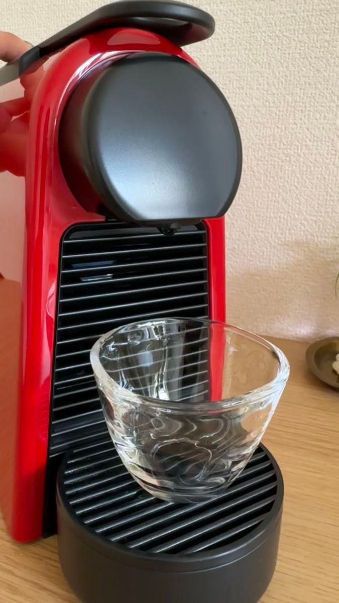 【今だけおまけ付♪2021年製:箱無し】ネスプレッソ コーヒーメーカー エッセンサミニ