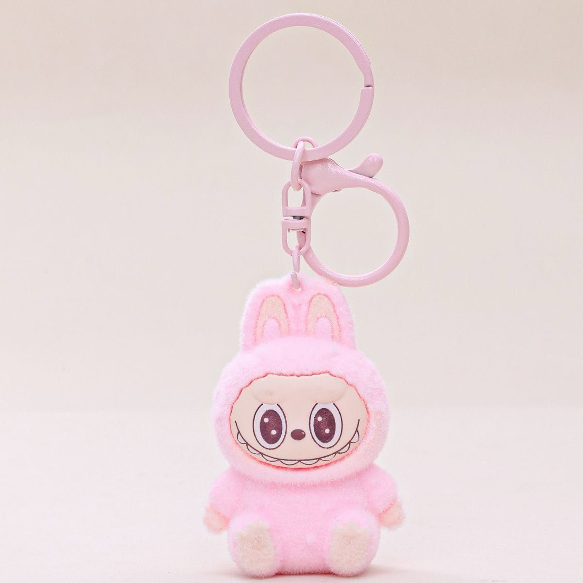 公式購入正規品labubu ラブブ 忠誠 ピンク LOYALTY キーホルダー 新品 未使用】ラブブ キーホルダー labubu ピンク|Yahoo!フリマ