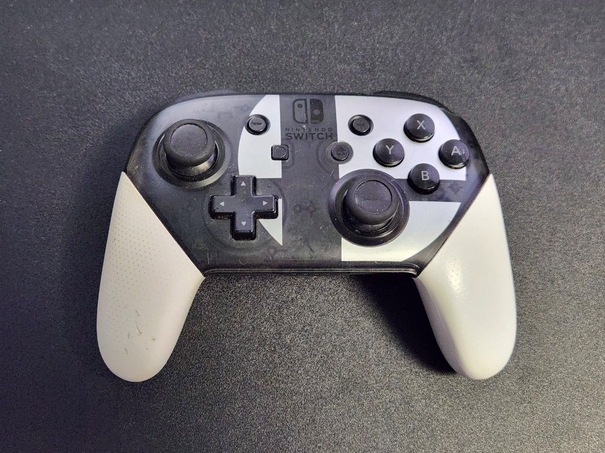 Nintendo Switch 本体、プロコントローラー (一部ジャンク) Nintendo Switch 大乱闘スマッシュブラザーズ Proコントローラー