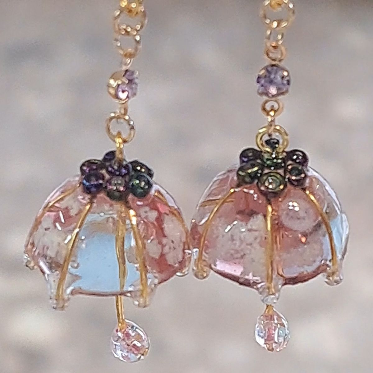 No.316。ハンドメイドレジンピアス、イヤリング、アクセサリー、空模様のアンブレラピアス(深緋色)