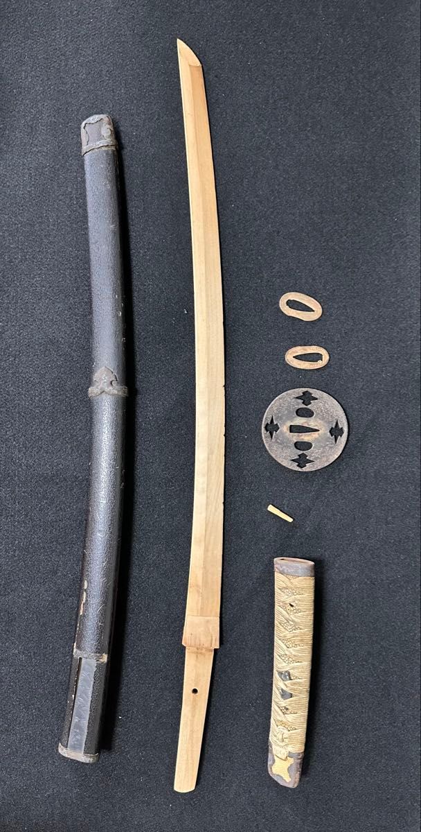 小太刀拵 刃渡約52.3cm 象嵌 亥目貫 鉄地鍔 竹光 古刀 時代物 古美術 小太刀拵 刃渡約52 3cm 象嵌 亥目貫 鉄地鍔 竹光 古刀 時代物 古