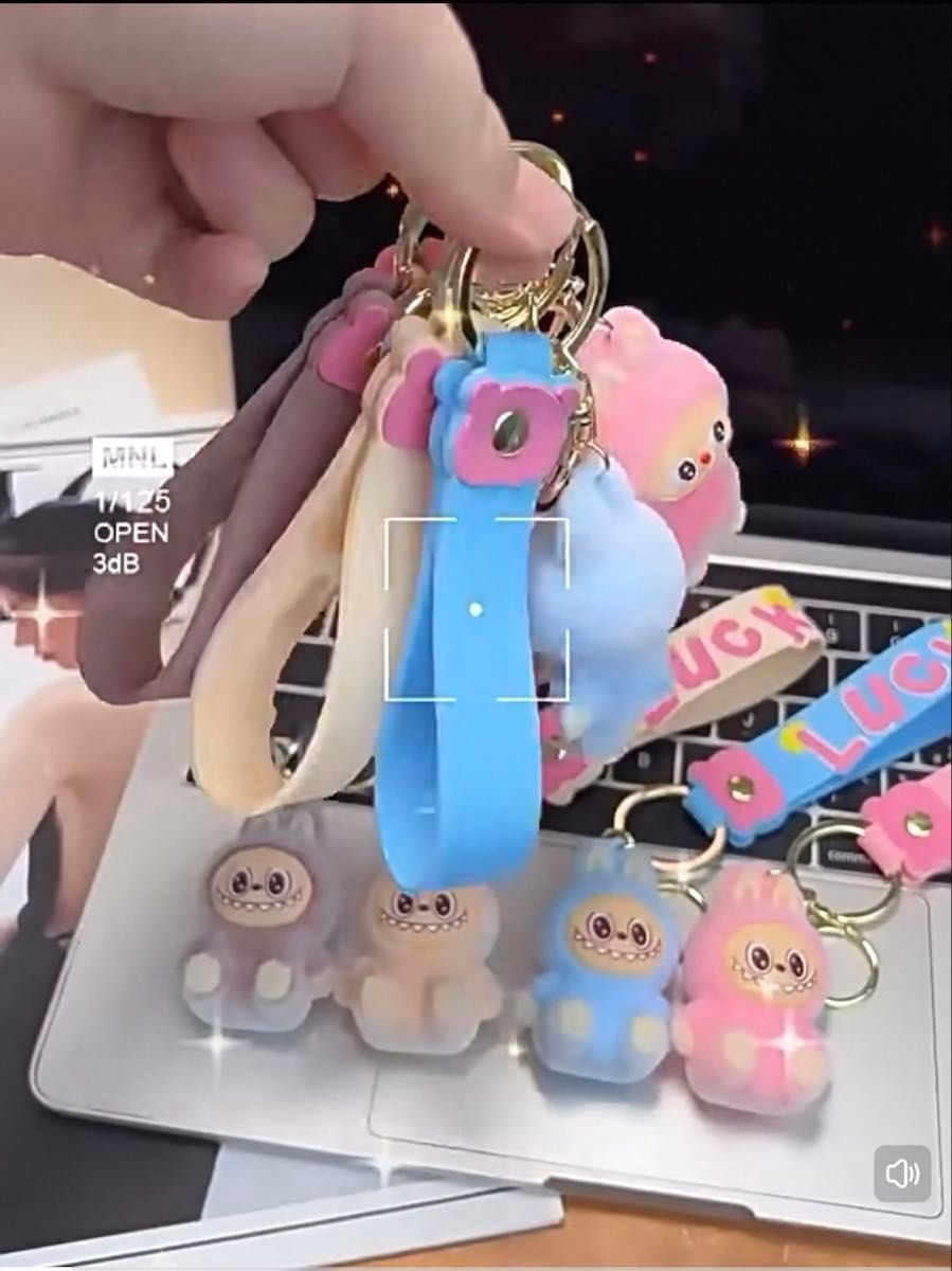 LABUBU KEYCHAIN ラブブ キーホルダー 1個