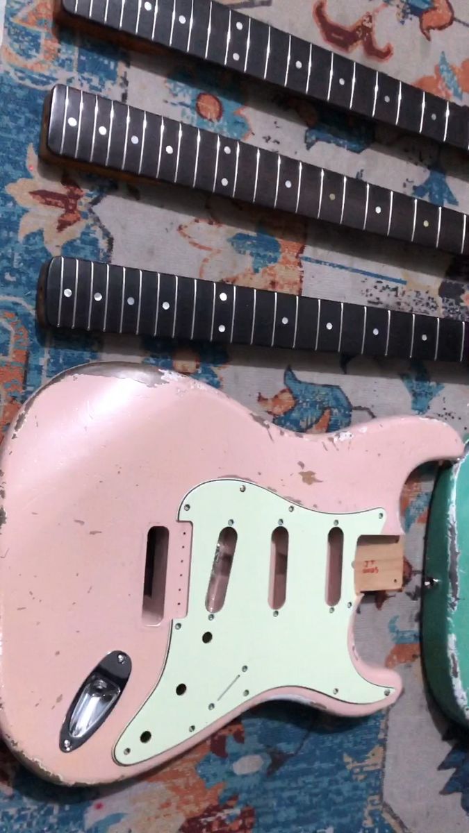 新品 自家工房製 ラッカー塗装済 ハードレリック アルダー2ピース ストラトキャスターボディ エレキギター fender mjt