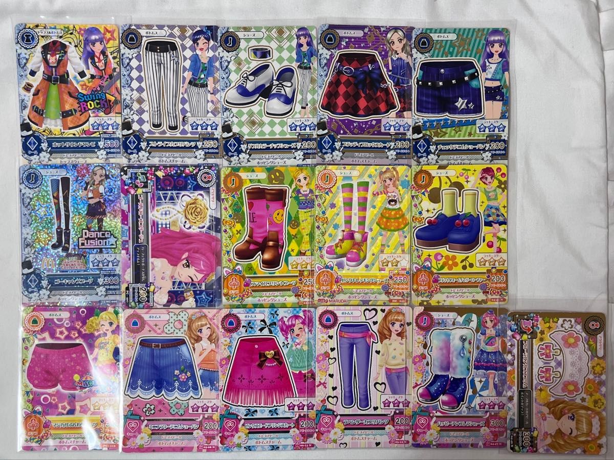 アイカツ 約2000枚大量まとめ売り アイカツ 約2000枚大量まとめ売り アイカツ 約2000枚大量まとめ
