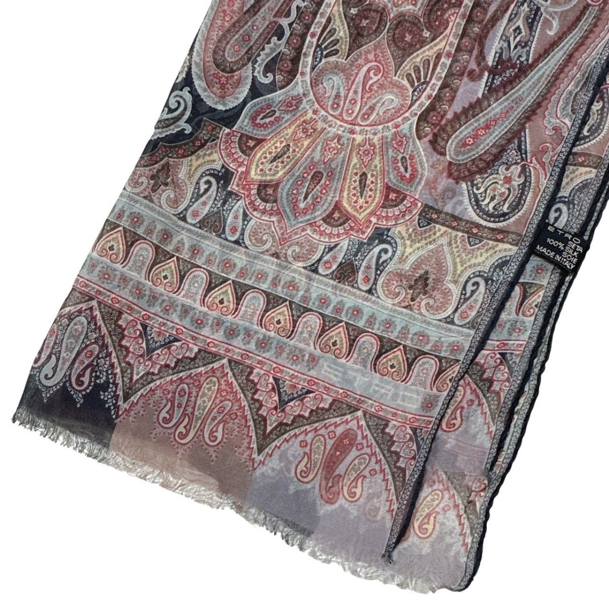 極美品】ETRO エトロ シルク100% イタリア製 ペイズリー柄 総柄 極美品】ETRO エトロ シルク100% イタリア製 ペイズリー柄 総柄