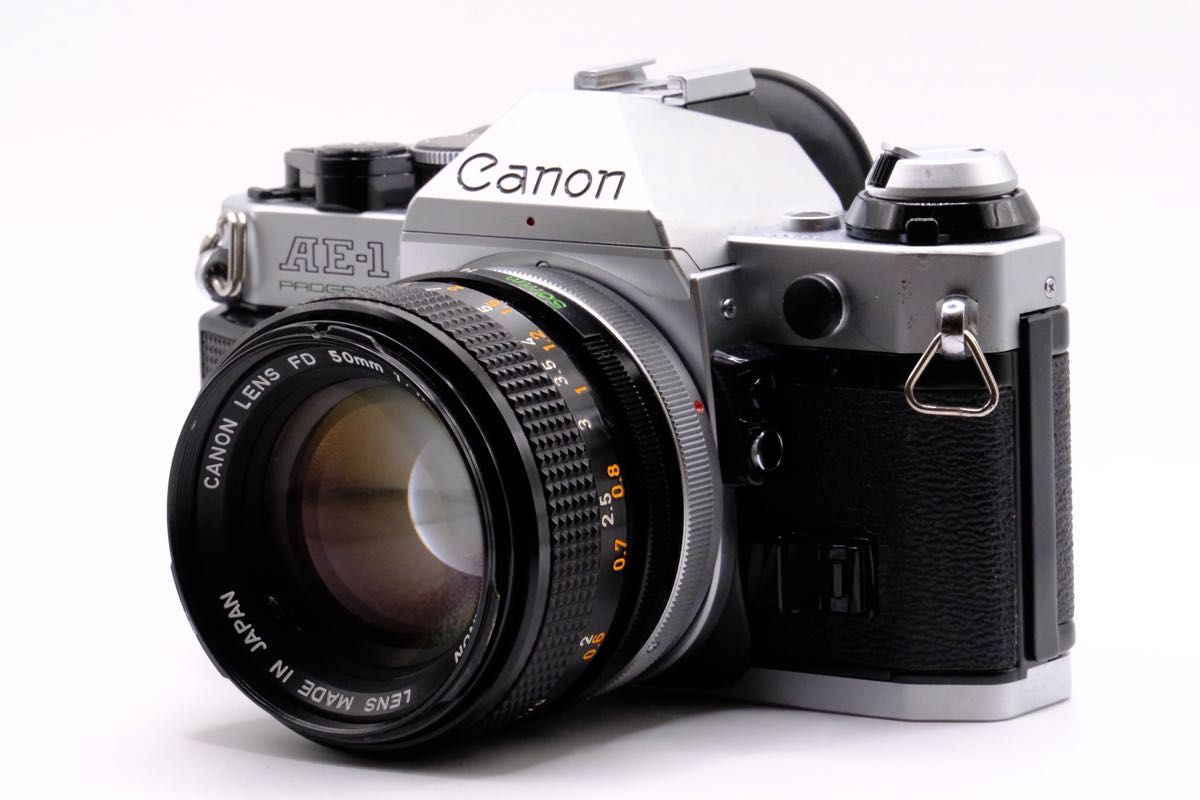 【完動品】CANON AE-1 + 標準レンズ フィルム一眼レフ 動作確認済み 動作品 ジャンク』 Canon AE-1 PROGRAM シルバー キヤノン