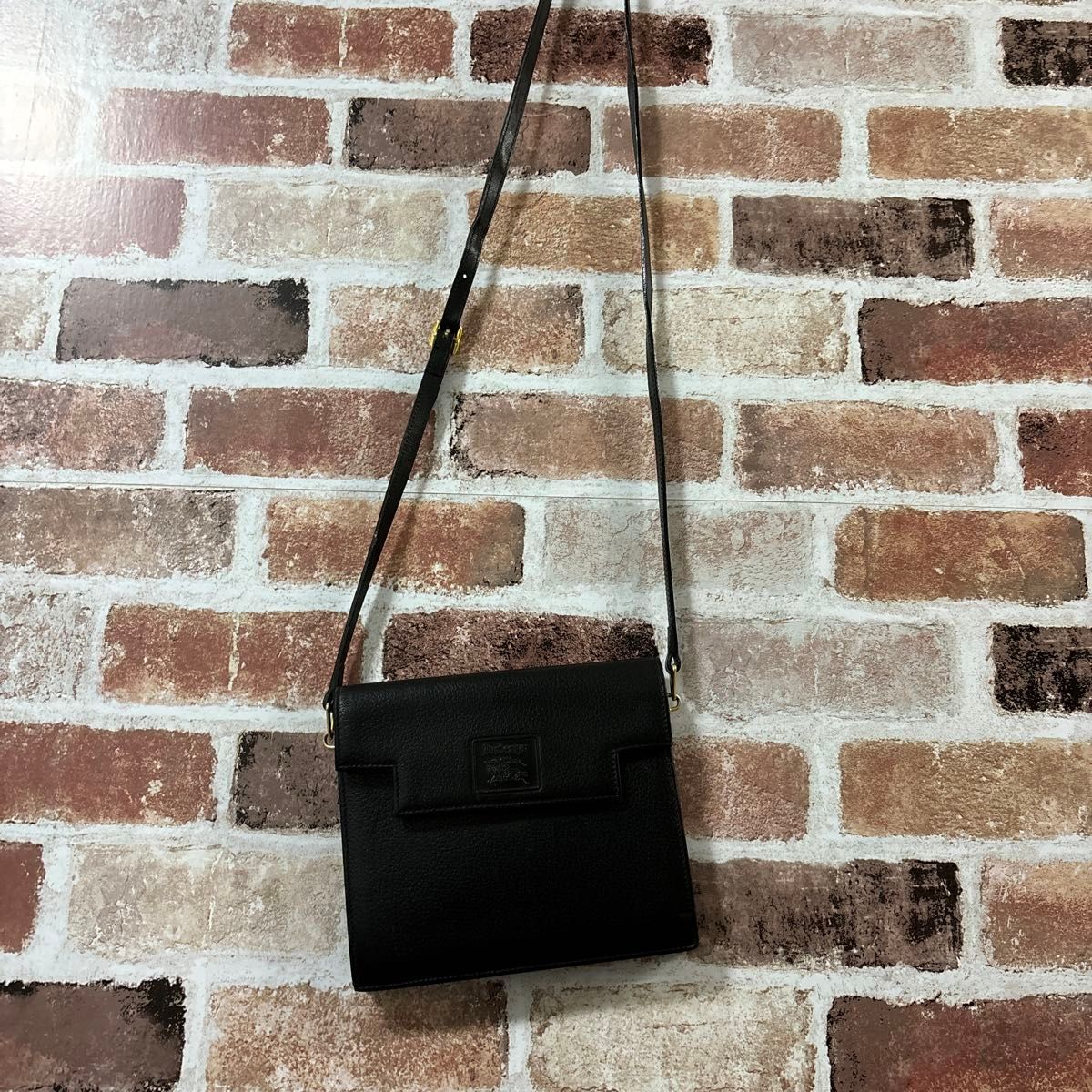 バーバリー レザー ノバチェック ショルダーバッグ バーバリー BURBERRY レザー ワンショルダーバッグ ノバチェック