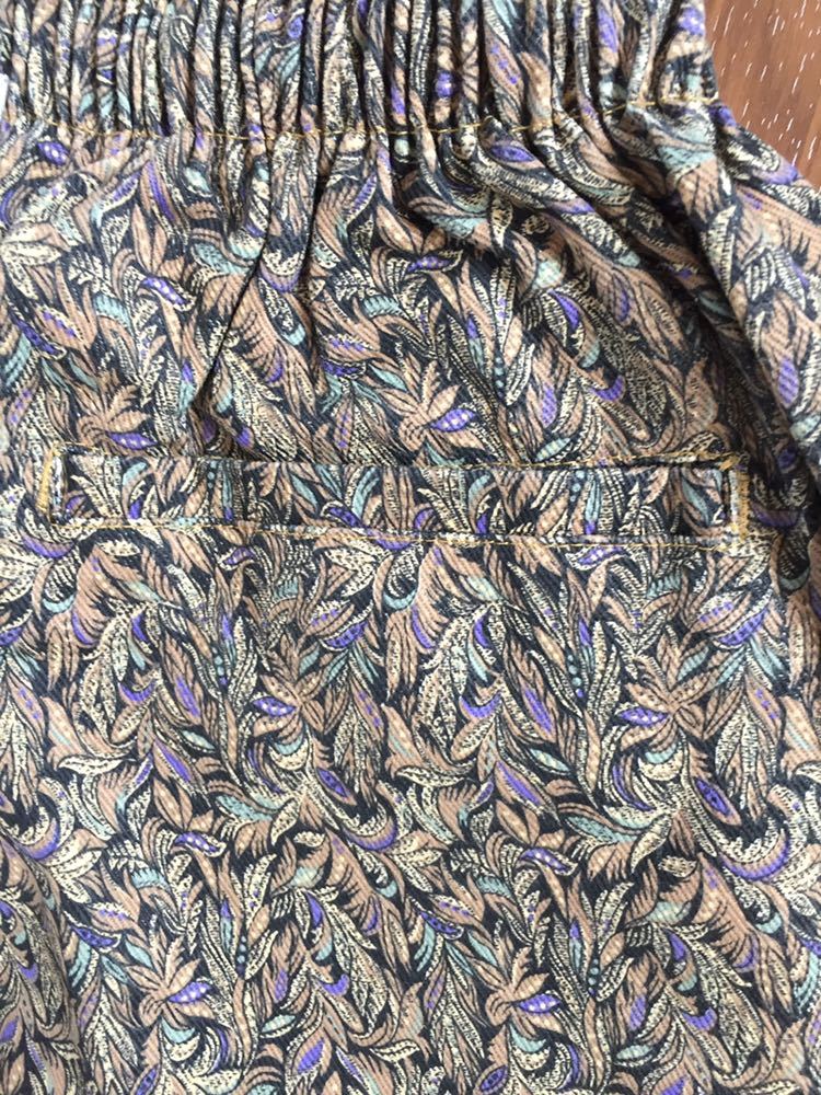 80s LIMPIES フェザー総柄 ハーフパンツ 新品 ステッカー付き 80s LIMPIES フェザー総柄 ハーフパンツ 新品 ステッカー付き