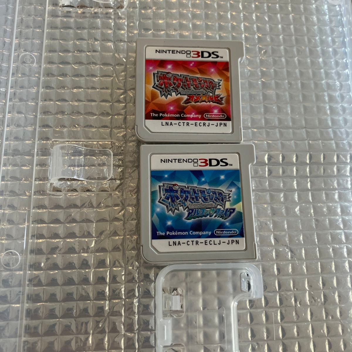 【3点セット】ポケモンDS、3DS(ブラック2・Y・アルファサファイア) 3点セット】ポケモンDS、3DS(ブラック2・Y・アルファサファイア