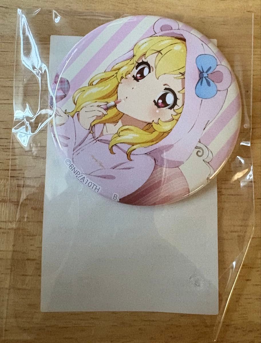 アイカツ ハピクロ アイウェア 星宮いちご 缶バッジ 星宮いちご お部屋 ハピクロ アイカツ シリーズ 缶バッジ