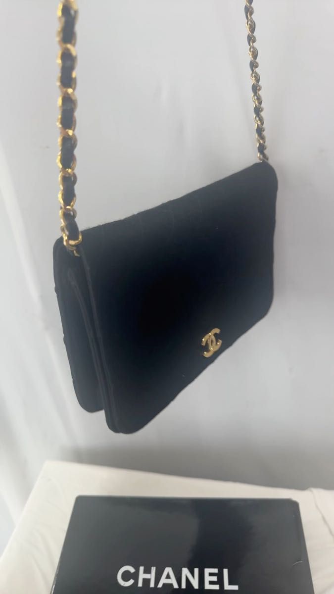 CHANEL チェーンショルダー マトラッセ ジャージーコットン ブラック