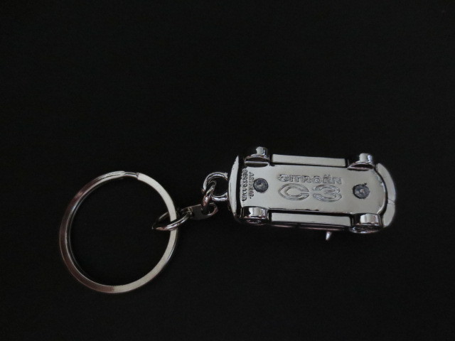 1 point limit * Citroen C3 metal made key ring *CITROEN C3 made of metal key holder * French blue mi^ting* France car *DS fan also 