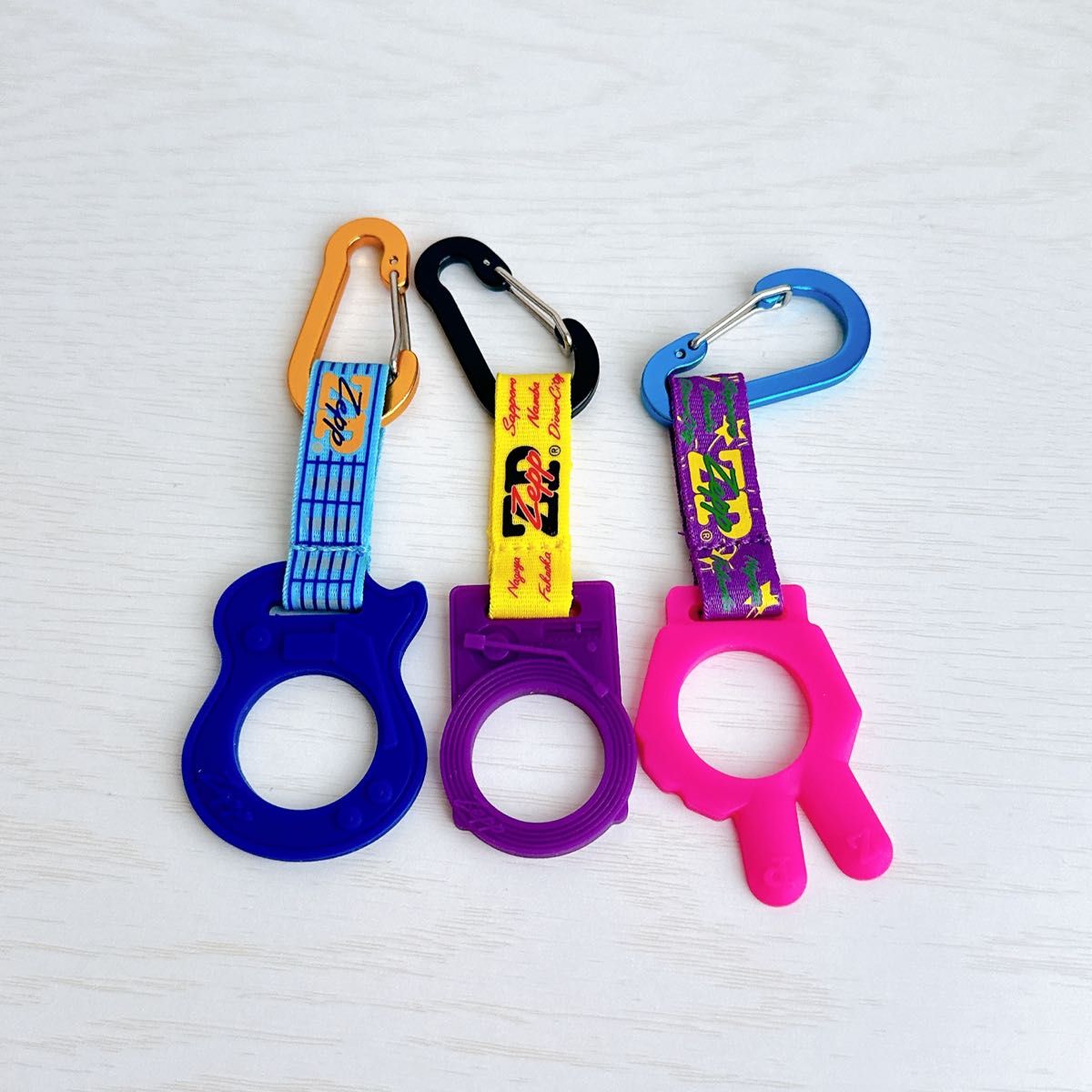 Zepp ドリンクホルダー カラビナ ゼップ ギター ヘッドホン レコード Zeppドリンクホルダー ペットボトルホルダー ピース ピンク