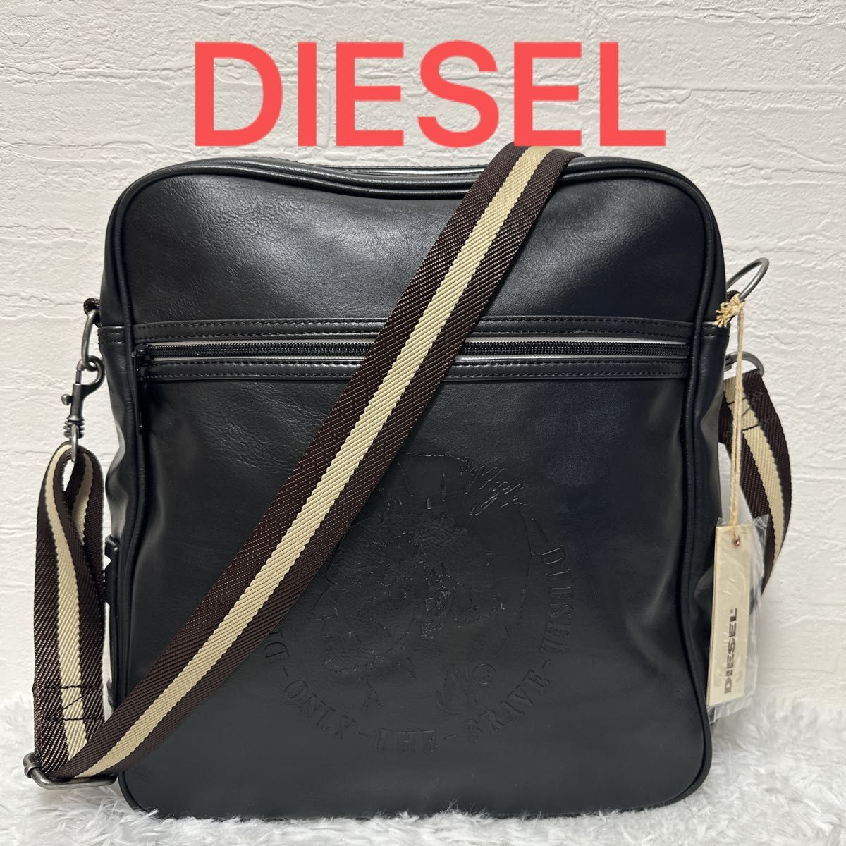 DIESEL ディーゼル ブレイブマン レザー ショルダーバック A4 ブラック 美品 ディーゼル ショルダーバッグ ブレイブマン レザー クロス