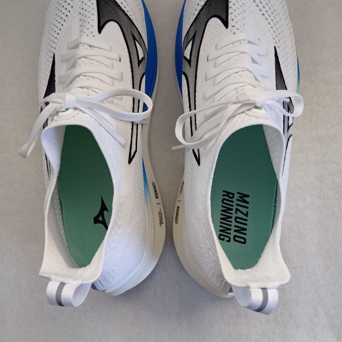 Mizuno ネオゼン 美品 27.5センチ ネオゼン 27 5cm ミズノ NEOZEN 箱付き メンズ|Yahoo!フリマ