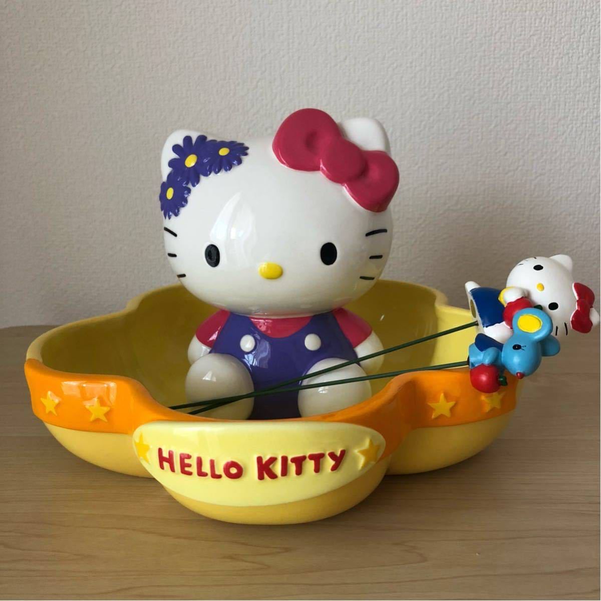 ☆ハローキティ☆陶器 花器 プランター 3月 オーナメント ☆ハローキティ☆陶器 花器 プランター 3月 オーナメント