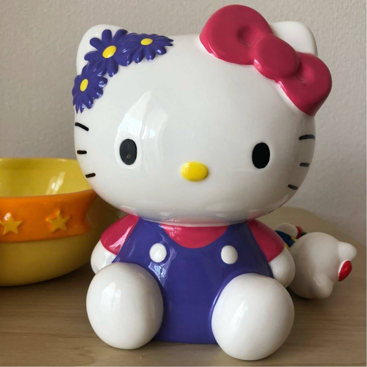 ☆ハローキティ☆陶器 花器 プランター 3月 オーナメント ☆ハローキティ☆陶器 花器 プランター 3月 オーナメント
