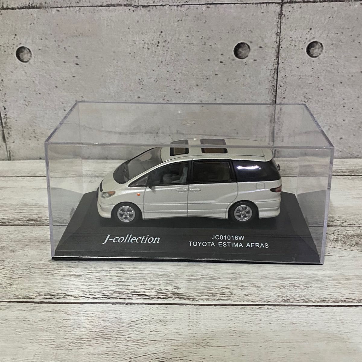 TOYOTA ESTIMA AERAS ミニカー エスティマ アエラス ホワイト TOYOTA ESTIMA AERAS ミニカー エスティマ アエラス ホワイト