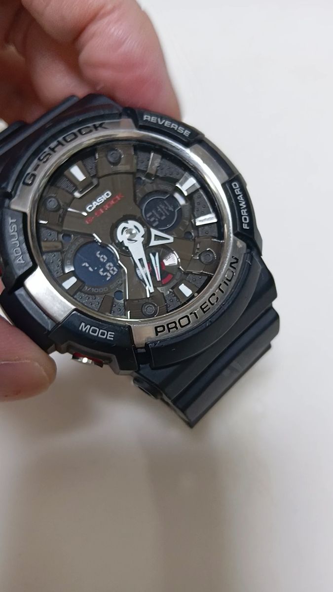 CASIO G-SHOCK GA-200 腕時計 稼働品