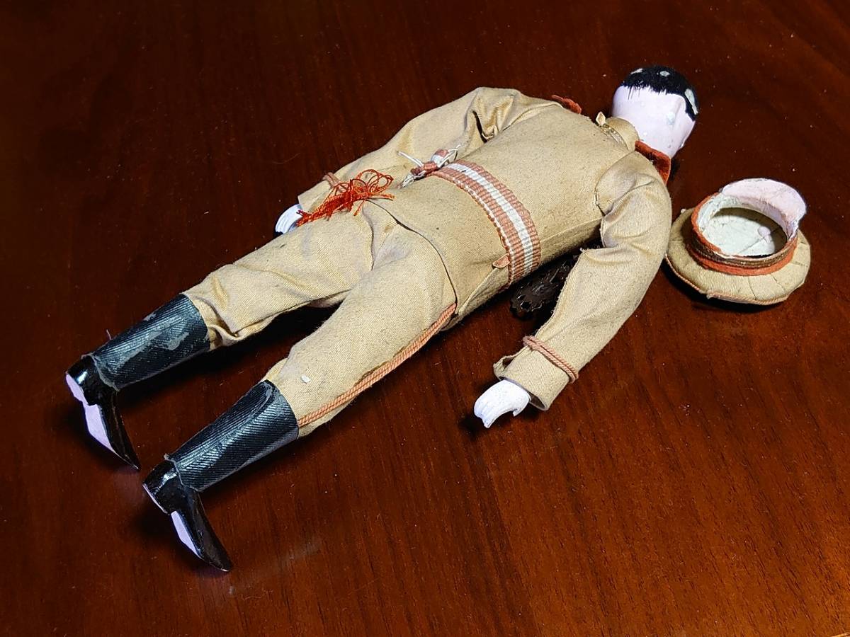 古い人形 兵隊 馬 和風 日本兵 昔の人形 骨董 昭和レトロ 【2559】 古い人形 兵隊 馬 和風 日本兵 昔の人形 骨董 昭和レトロ 【2559】