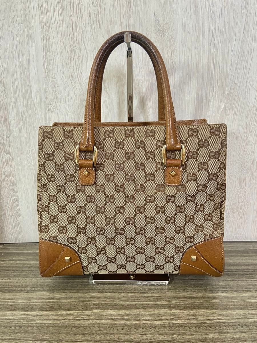 GUCCI ハンドバッグ GG柄 キャンバス レザー スタッズ ベージュ 手持ち GUCCI ハンドバッグ GG柄 キャンバス レザー スタッズ ベージュ