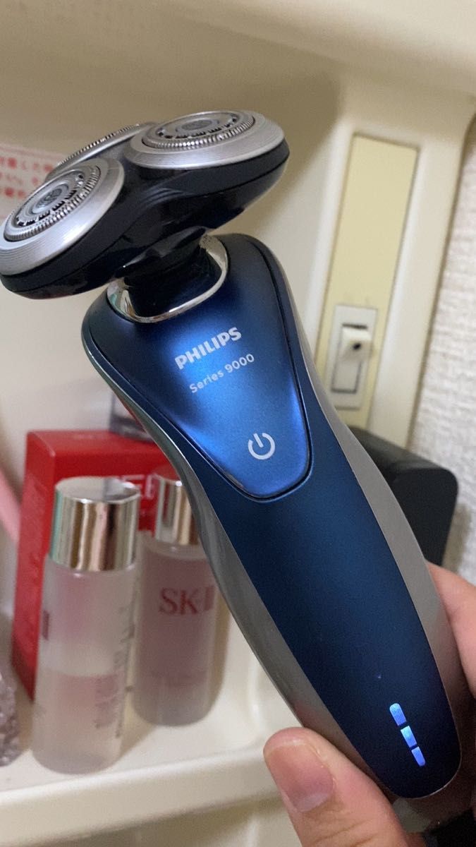 PHILIPSフィリップス シェーバー用充電器 型番: HQ8505
